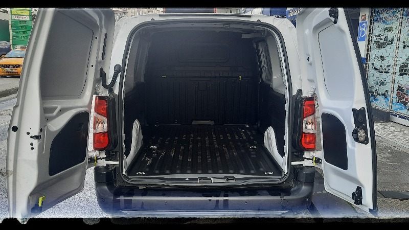 FİAT DOBLO CARGO MAXİ 2023 MODEL 1.6 YENİ KASA